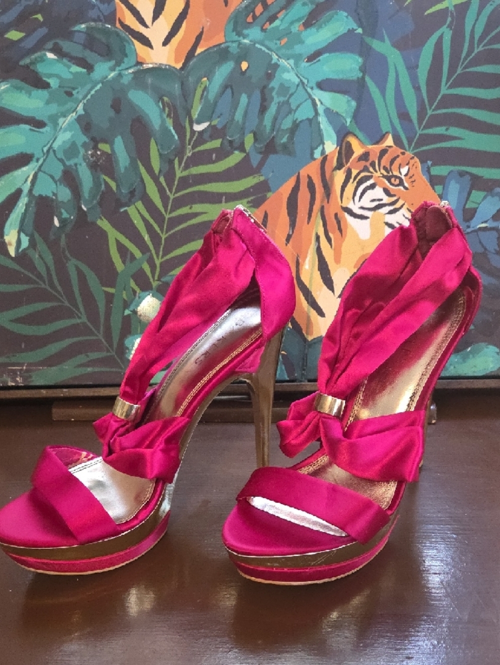 Bakers Hot Pink Satin Platform High Heels - Picture 8 of 8